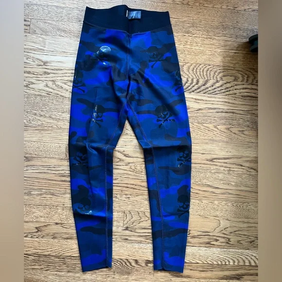 ultracor Blue and Black Camo Skull Leggings - Picture 1 of 3